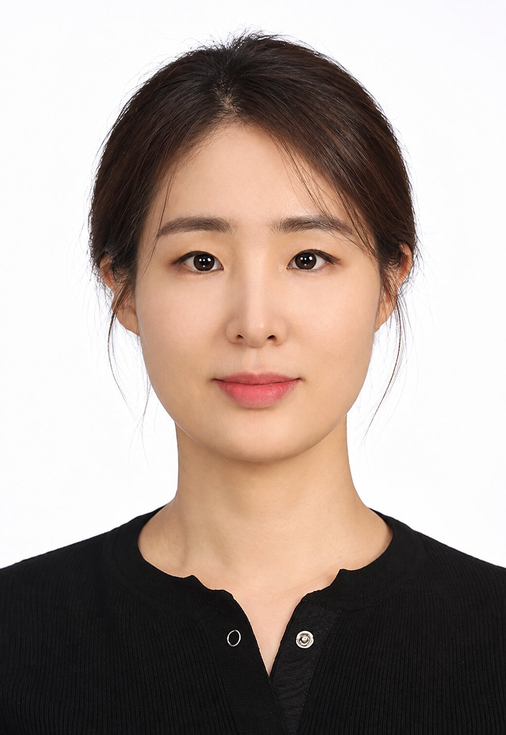 담당자 정윤주